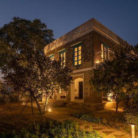 Lohonostays Library Sadhrana Bagh Gurgaon Exterior photo